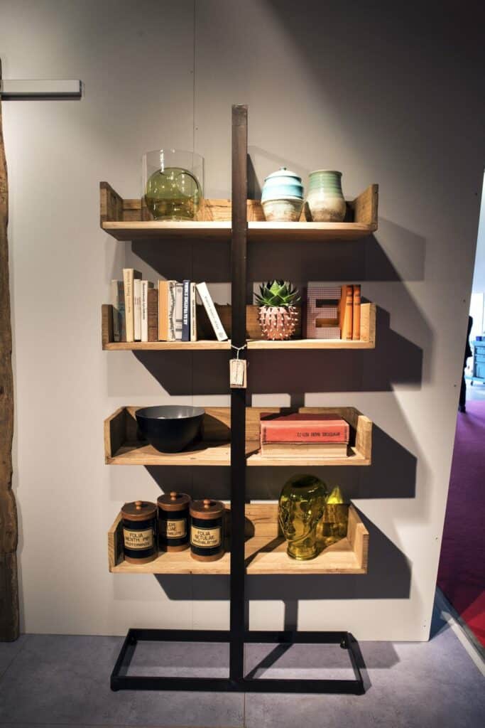 A Stand Alone Shelf