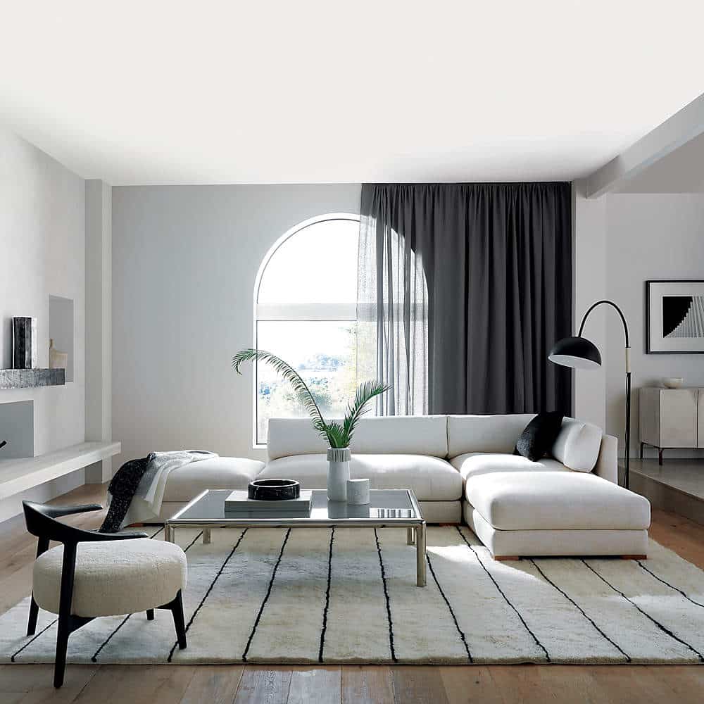 Classic White-Colored Sectional Pit