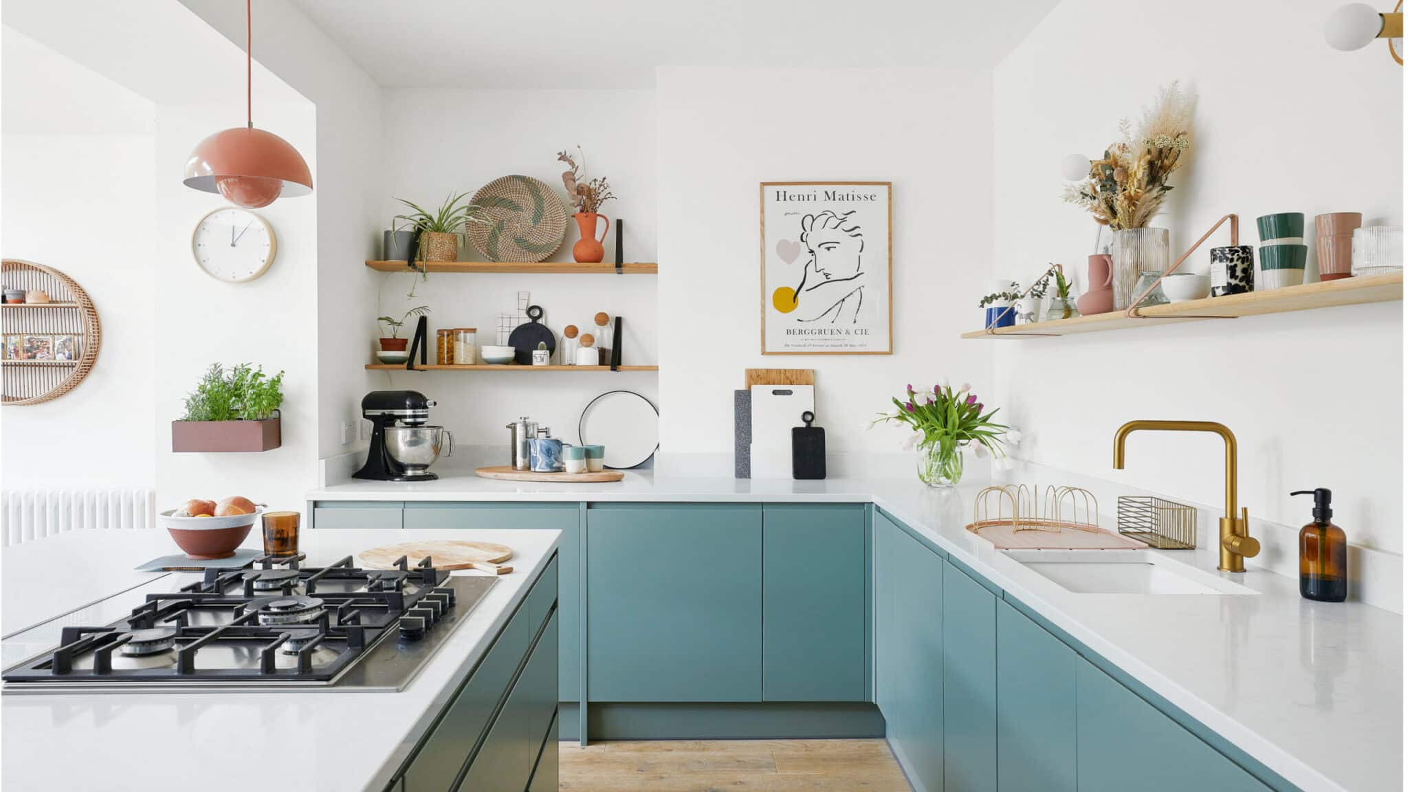 Easy Shelf Decor Ideas