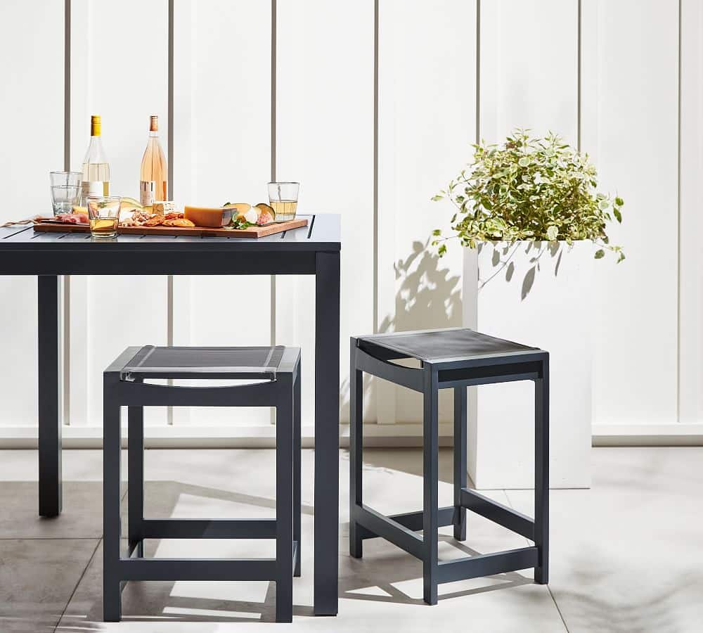 Indio Bar Table