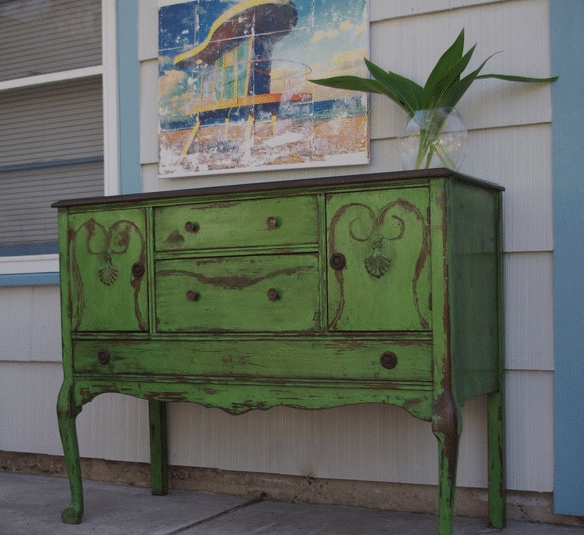 Leaf Green Chalk Paint for Dresser