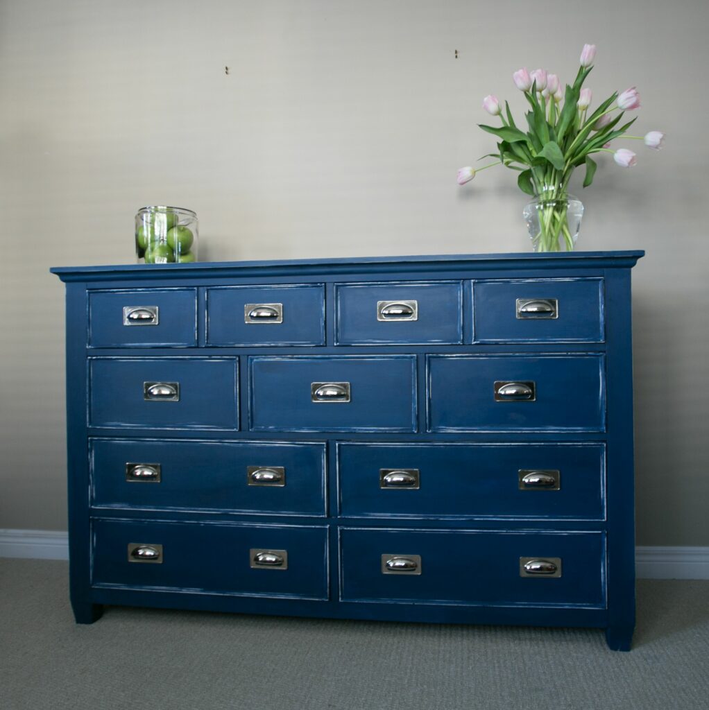 Mistakes to Avoid While Painting Your Dresser in Blue Color