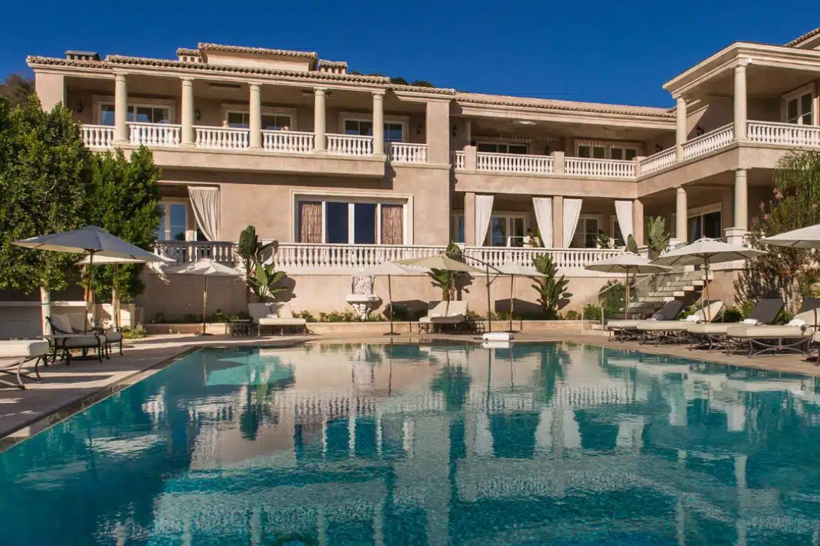 Palazzo di Amore - California .jpg