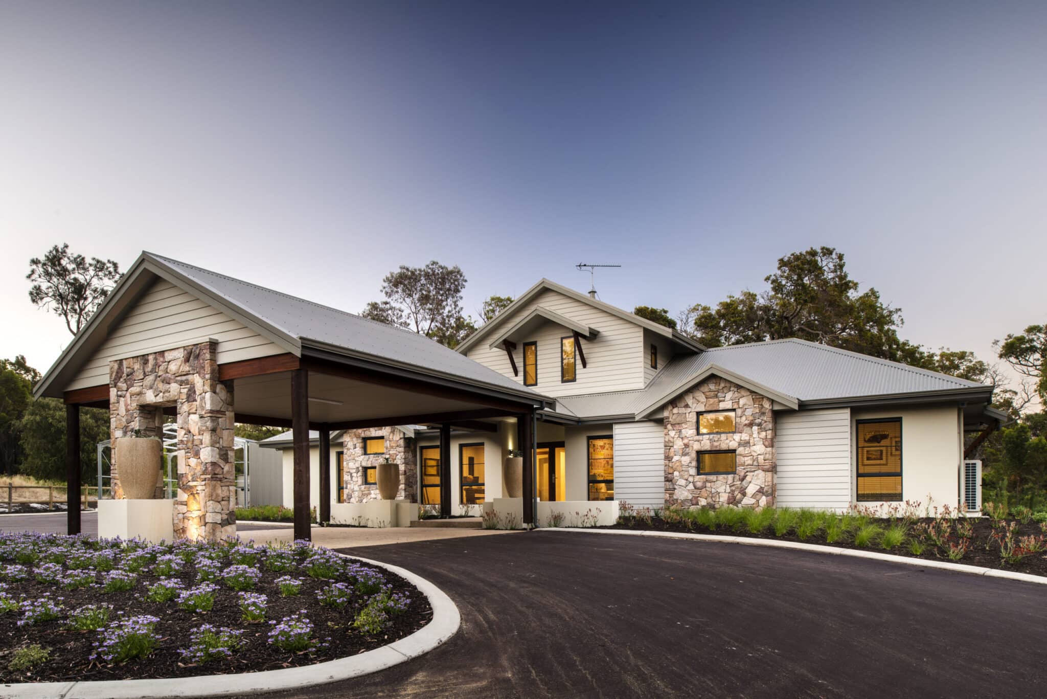 The Quedjinup Mansion - Perth