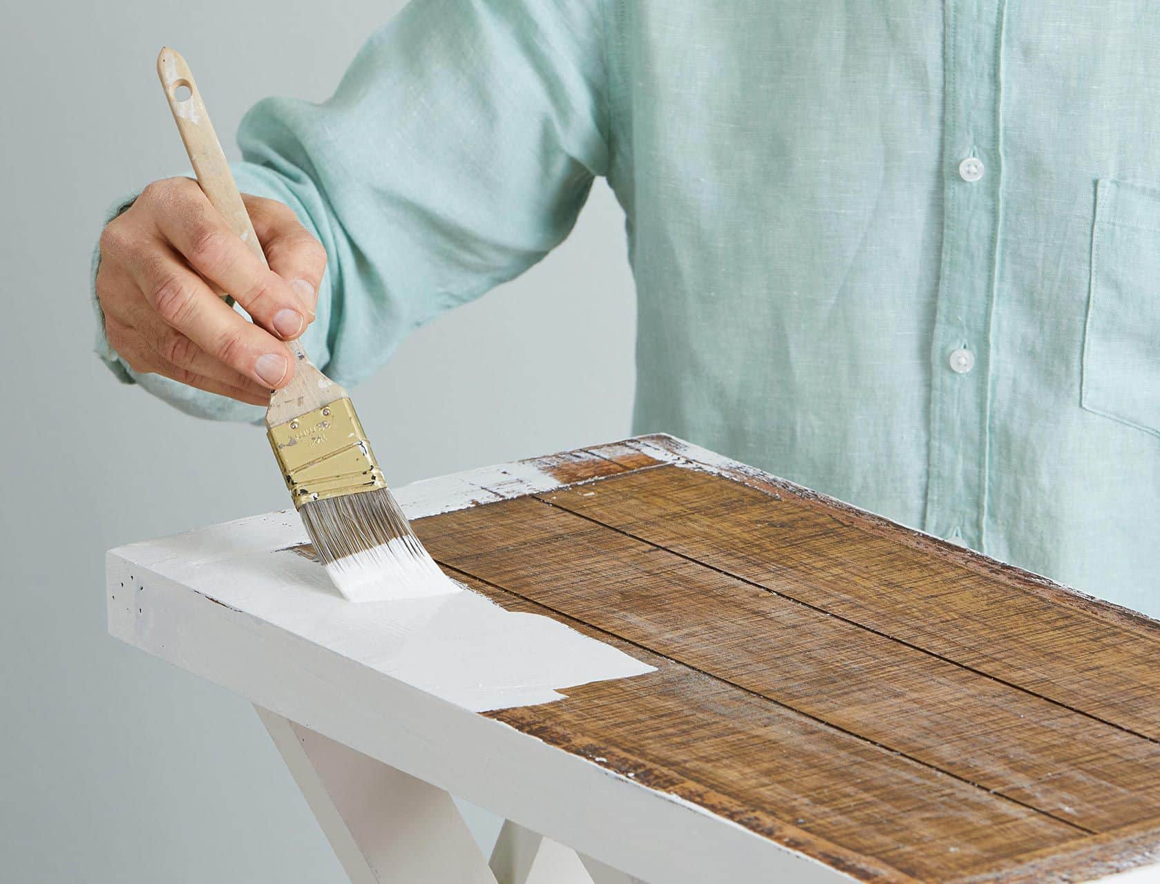 Things You Need to Do When Painting Furniture White