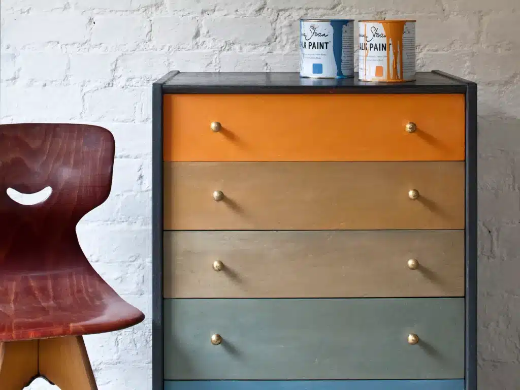 Use Bright, Earthy Colors.jpg