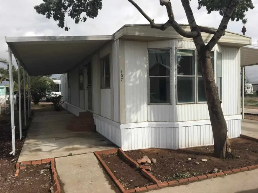 Vinyl Skirting that Matches the Exterior Walls